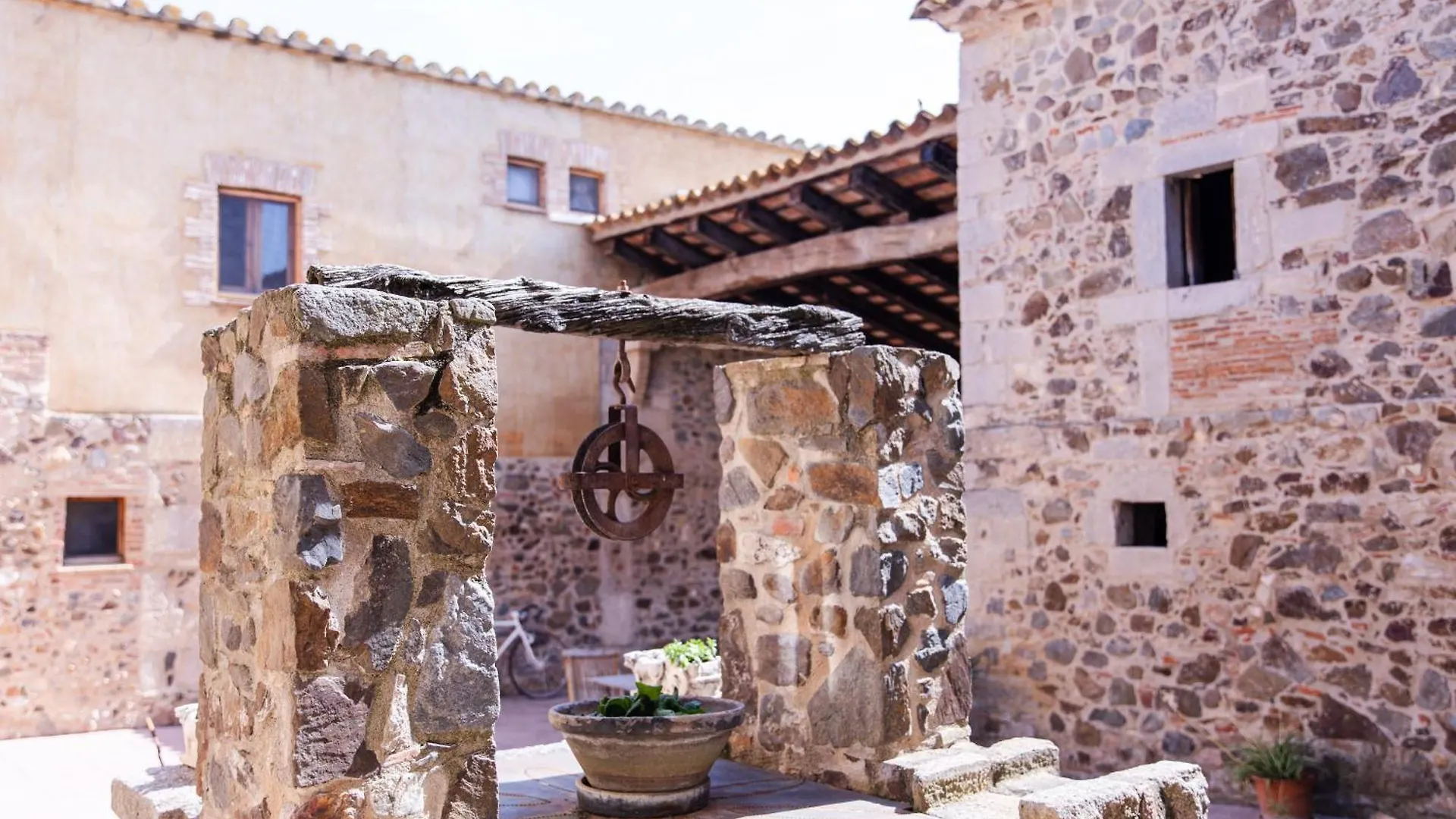 Country house Agroturisme Sant Dionis Campllong